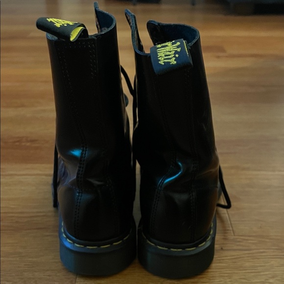 Dr. Martens Shiny Black Lace-Up Boots - Picture 5 of 7